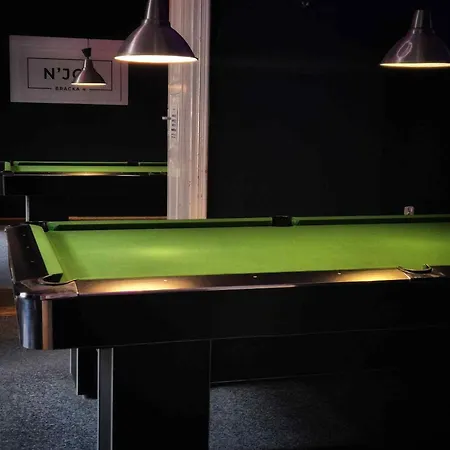 Main Square 18 King *