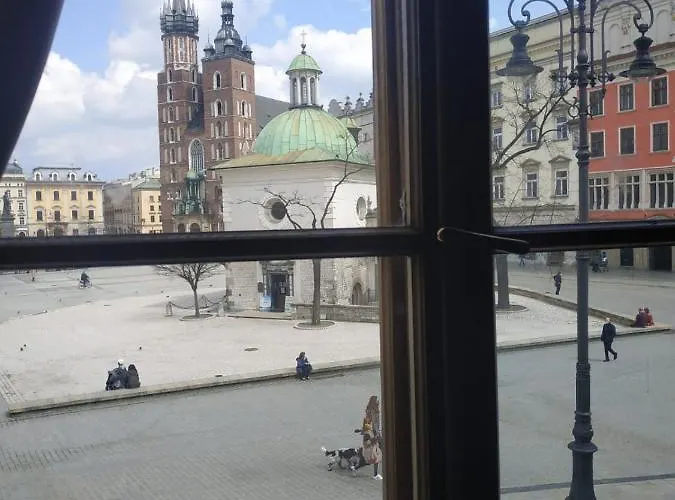 Main Square 18 King Krakow