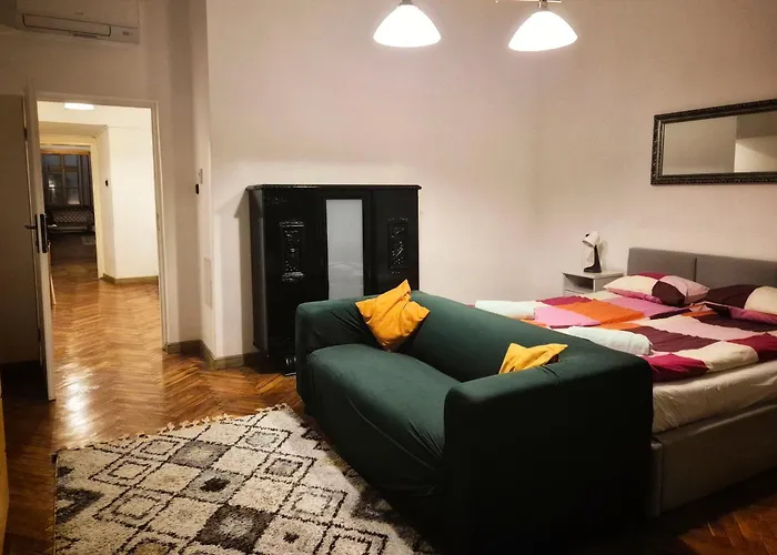 Apartment Main Square 18 King