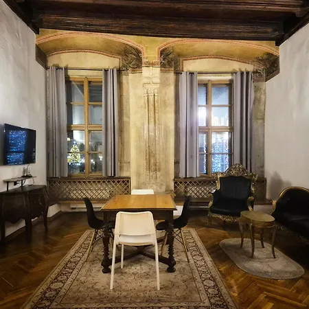 Main Square 18 King クラクフ